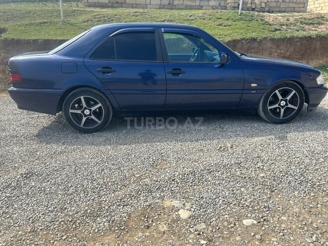 Mercedes C 200 1997, 322,361 km - 2.2 л - Bakı