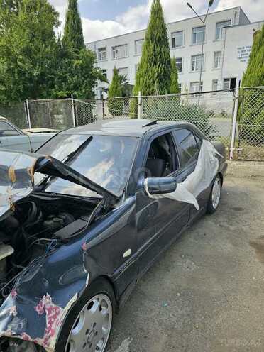 Mercedes C 180 1998, 250,000 km - 1.8 л - Gəncə