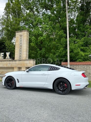 Ford Mustang 2015, 150,000 km - 2.3 л - Balakən