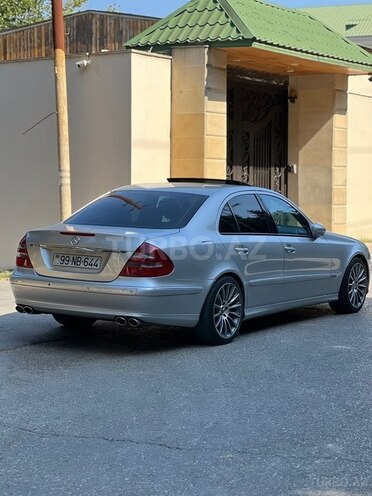 Mercedes E 240 2004, 362,000 km - 2.6 l - Bakı