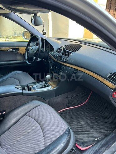 Mercedes E 240 2004, 362,000 km - 2.6 l - Bakı