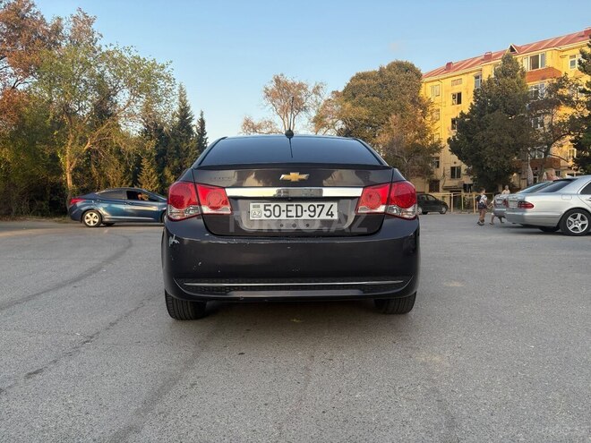 Chevrolet Cruze 2015, 286,000 km - 1.4 l - Sumqayıt