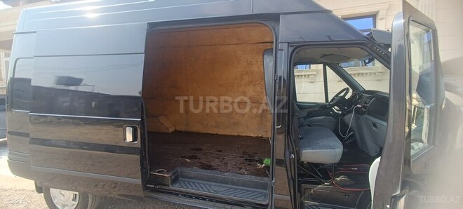 Ford Transit 2009, 291,000 km - 2.4 l - Tovuz