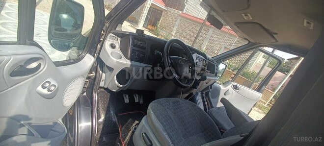 Ford Transit 2009, 291,000 km - 2.4 l - Tovuz