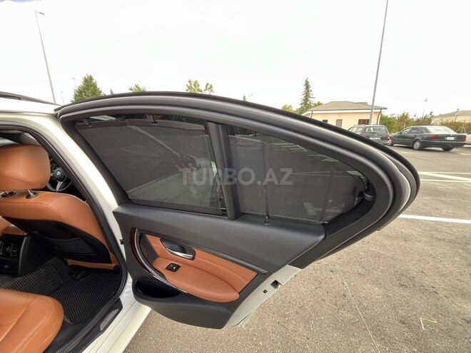 BMW  2015, 240,000 km - 2.0 l - Qəbələ