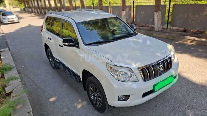 Toyota Land Cruiser Prado 2012, 200,000 km - 2.7 л - Bakı