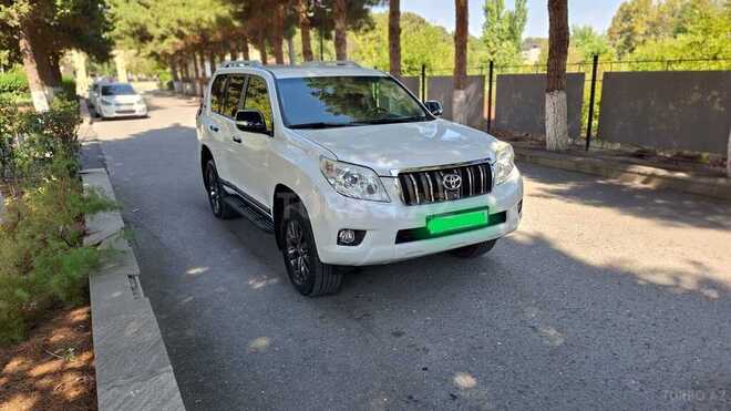 Toyota Land Cruiser Prado 2012, 200,000 km - 2.7 л - Bakı
