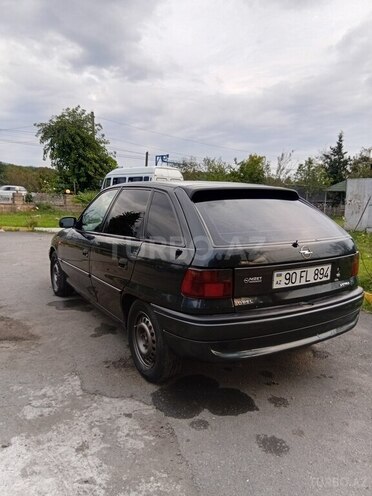 Opel Astra 1997, 421,950 km - 1.4 l - Balakən
