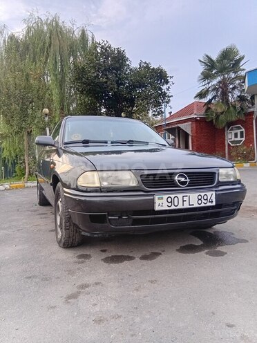 Opel Astra 1997, 421,950 km - 1.4 l - Balakən