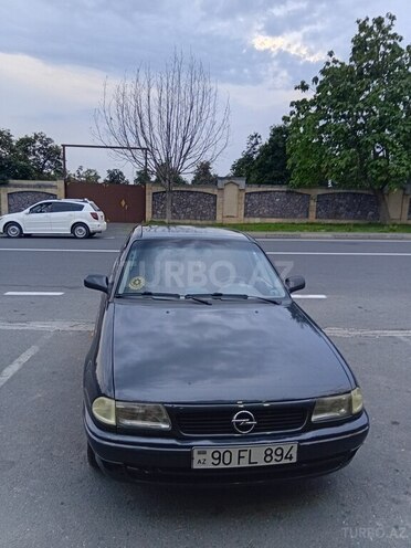 Opel Astra 1997, 421,950 km - 1.4 l - Balakən