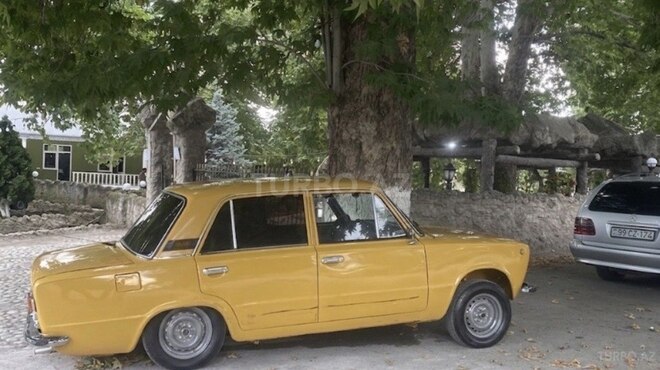 LADA (VAZ) 21011 1984, 187,218 km - 1.3 l - Goranboy