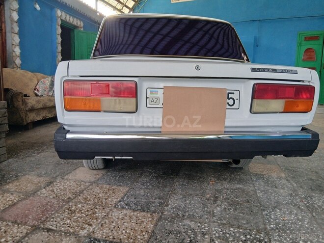 LADA (VAZ) 2107 2007, 881,157 km - 1.5 л - Quba