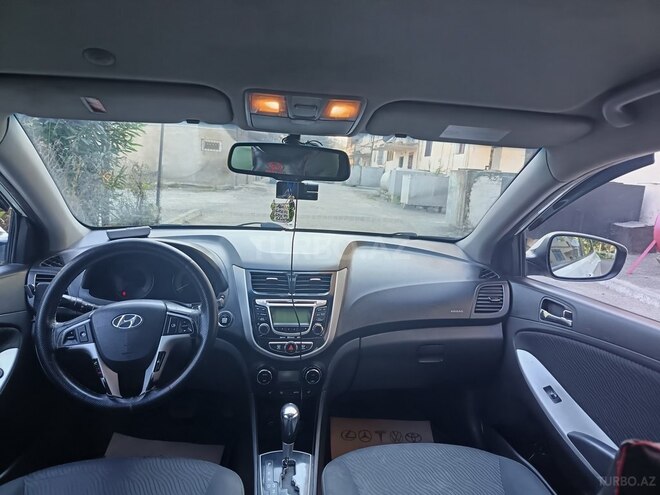 Hyundai Accent 2012, 300,000 km - 1.6 l - Tovuz