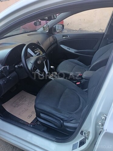 Hyundai Accent 2012, 300,000 km - 1.6 l - Tovuz