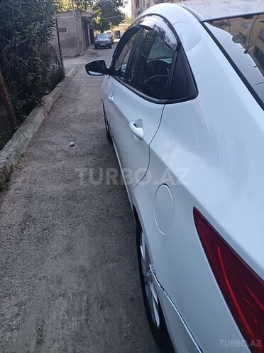 Hyundai Accent 2012, 300,000 km - 1.6 l - Tovuz