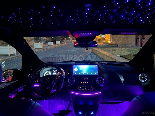 Mercedes  2015, 190,000 km - 2.1 л - Bakı