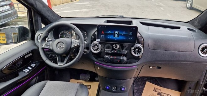 Mercedes  2015, 190,000 km - 2.1 л - Bakı