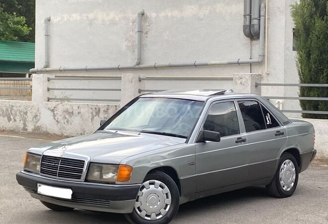 Mercedes 190 1992, 150,000 km - 2.0 l - Şəki