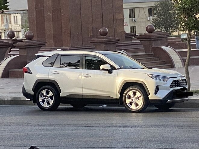 Toyota RAV4 2021, 92,400 km - 2.0 l - Bakı