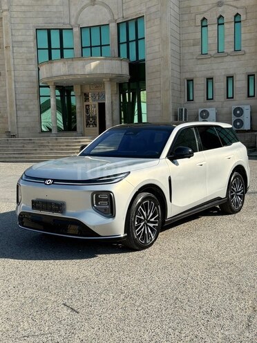 Changan  2025, 25,000 km - 1.5 l - Bakı