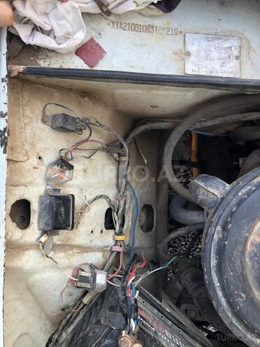 LADA (VAZ) 2106 1993, 24,000 km - 1.6 л - Salyan