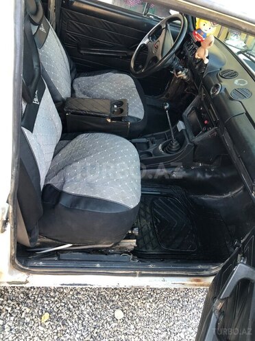 LADA (VAZ) 2106 1993, 24,000 km - 1.6 л - Salyan