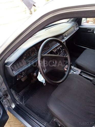 Mercedes 190 1992, 150,000 km - 2.0 l - Şəki