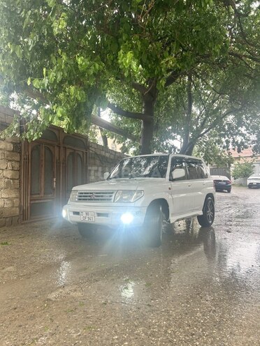 Mitsubishi Pajero io 1999, 250,000 km - 1.8 л - Bakı