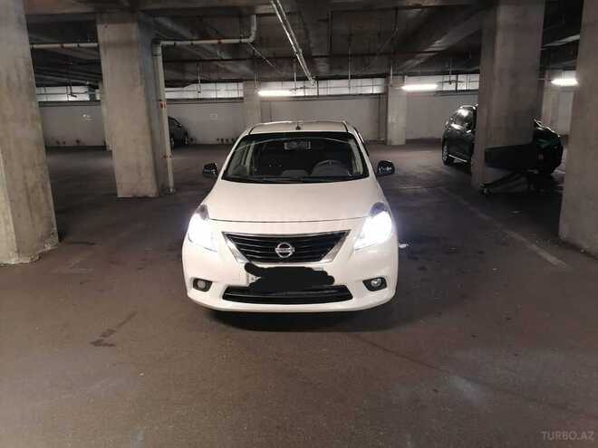 Nissan Sunny 2013, 196,000 km - 1.5 л - Bakı