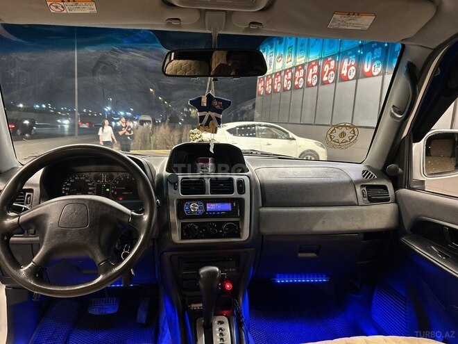 Mitsubishi Pajero io 1999, 250,000 km - 1.8 л - Bakı