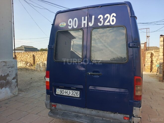 Mercedes 208 D 1996, 450,000 km - 2.3 л - Hacıqabul