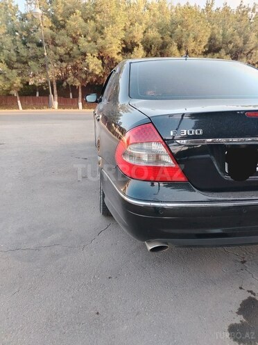 Mercedes E 280 2007, 333,000 km - 3.0 l - Qazax