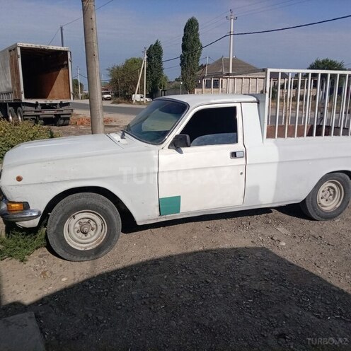 GAZ 24 1984, 123,555 km - 2.5 l - Xaçmaz