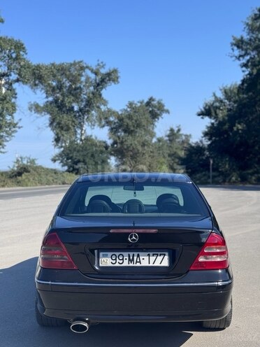 Mercedes C 200 2003, 326,150 km - 1.8 л - Şabran
