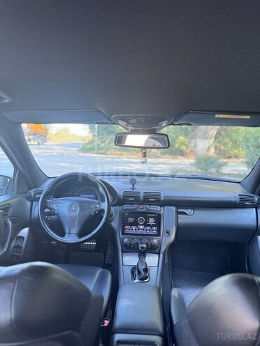 Mercedes C 200 2003, 326,150 km - 1.8 л - Şabran