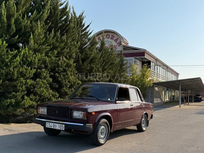 LADA (VAZ) 2107 2004, 75,000 km - 1.6 л - Sabirabad