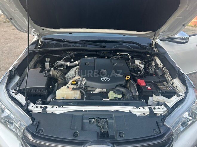 Toyota Hilux 2016, 306,848 km - 2.4 l - Göyçay