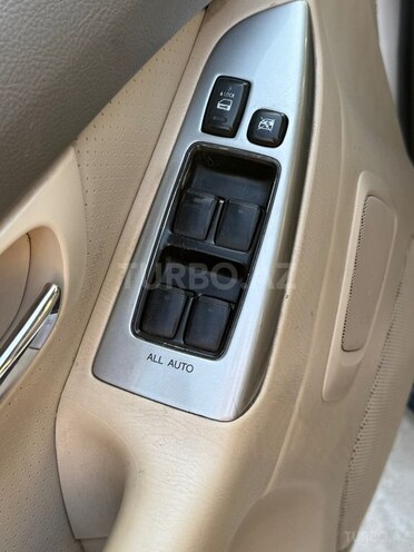 Toyota Land Cruiser Prado 2008, 200,000 km - 4.0 l - Bakı