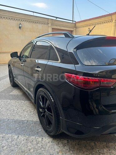 Infiniti QX70 2014, 176,000 km - 3.7 l - Gəncə