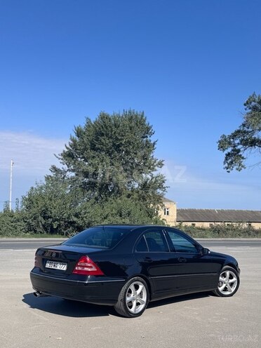 Mercedes C 200 2003, 326,150 km - 1.8 л - Şabran