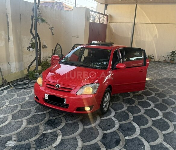 Toyota Corolla 2006, 250,000 km - 1.4 л - Bakı