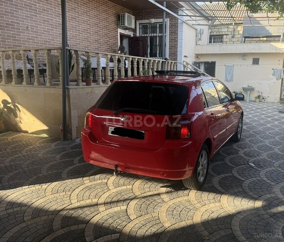Toyota Corolla 2006, 250,000 km - 1.4 л - Bakı