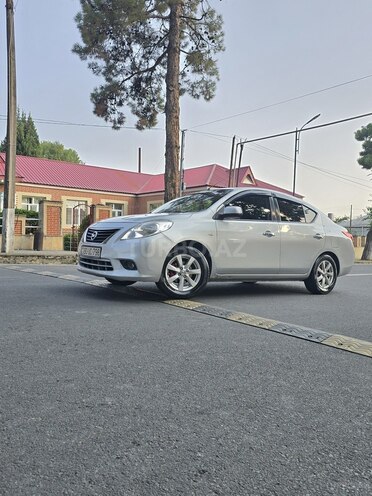 Nissan Sunny 2012, 326,048 km - 1.5 l - Balakən