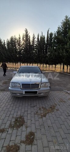 Mercedes C 220 1999, 450,000 km - 2.2 l - Beyləqan