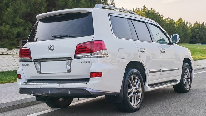 Lexus LX 570 2013, 147,000 km - 5.7 l - Bakı