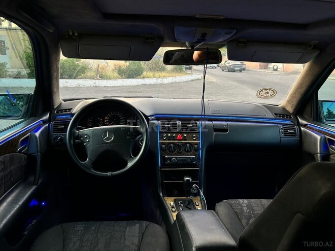 Mercedes E 230 1996, 444,550 km - 2.3 l - Bakı
