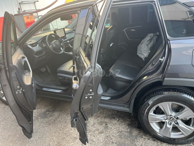 Toyota RAV4 2023, 40,000 km - 2.5 л - Bakı