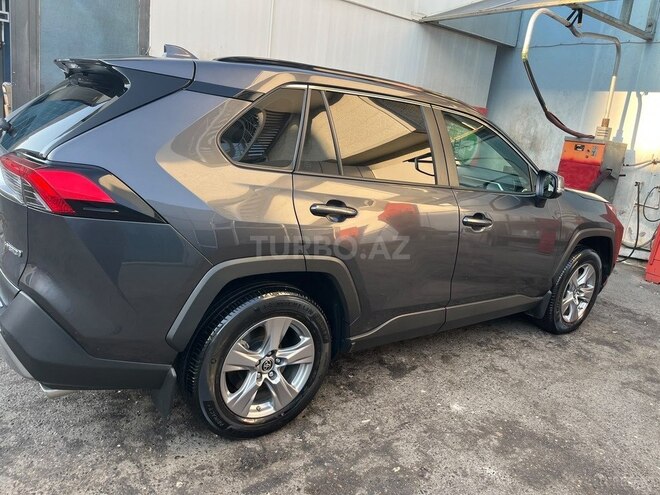 Toyota RAV4 2023, 40,000 km - 2.5 л - Bakı