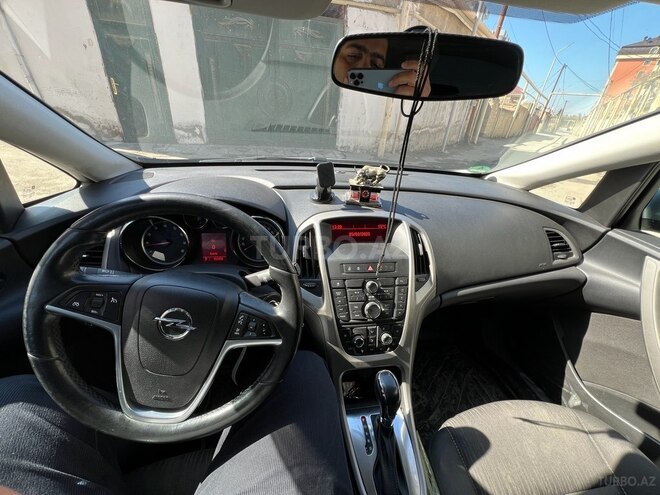 Opel Astra 2011, 145,000 km - 1.4 l - Xırdalan