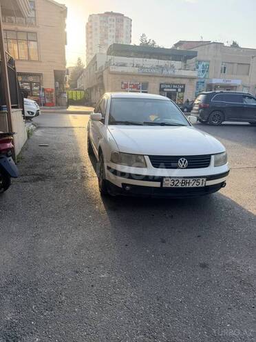 Volkswagen Passat 1998, 244,000 km - 1.8 l - Bakı